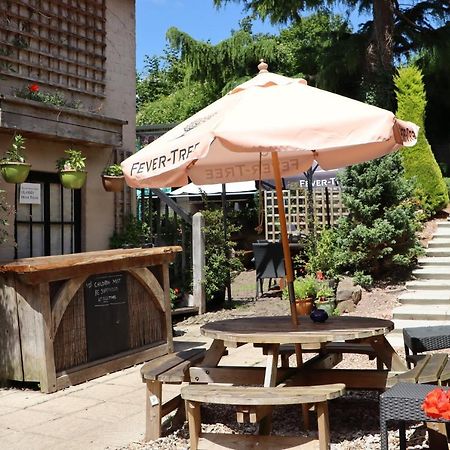 The Lamb Inn Crediton Esterno foto