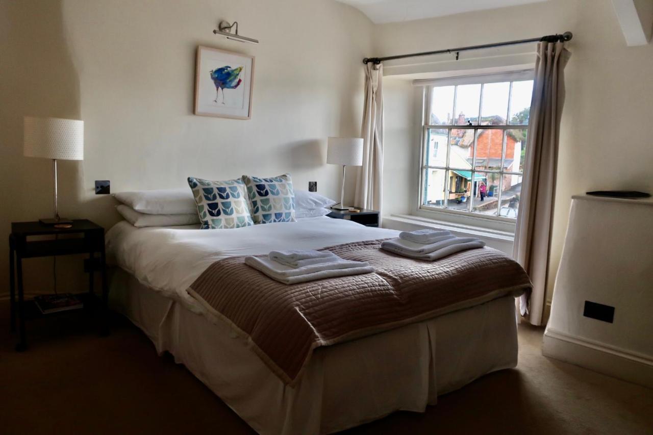 The Lamb Inn Crediton Esterno foto