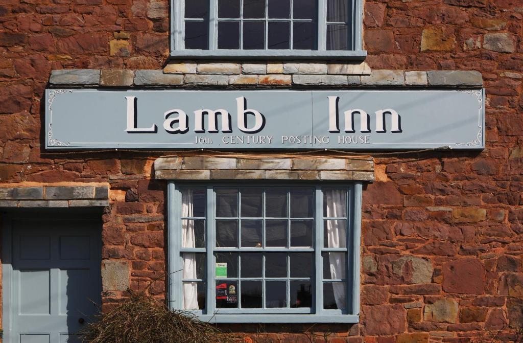 The Lamb Inn Crediton Esterno foto