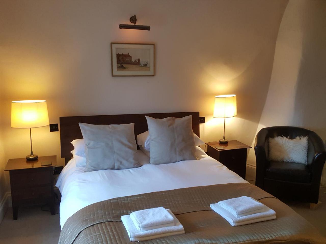 The Lamb Inn Crediton Esterno foto