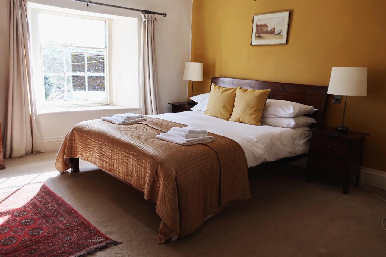The Lamb Inn Crediton Esterno foto
