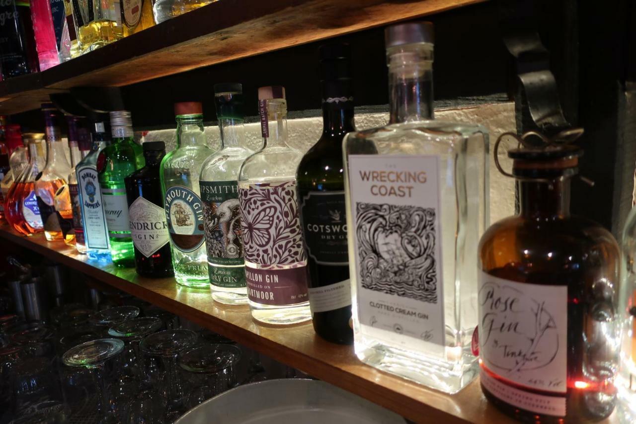 The Lamb Inn Crediton Esterno foto
